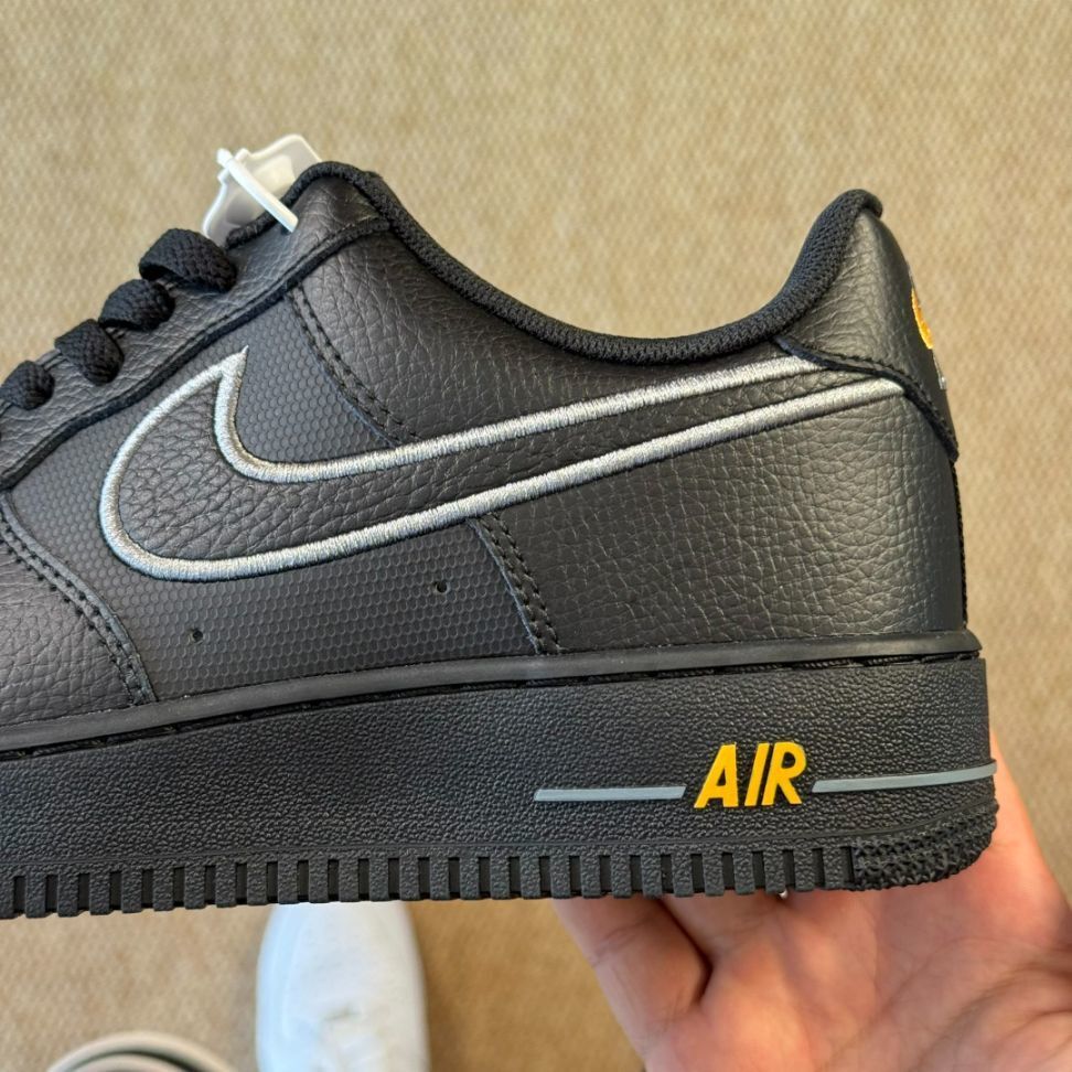 Nike Air Force 1 Low "Black Laser Orange"