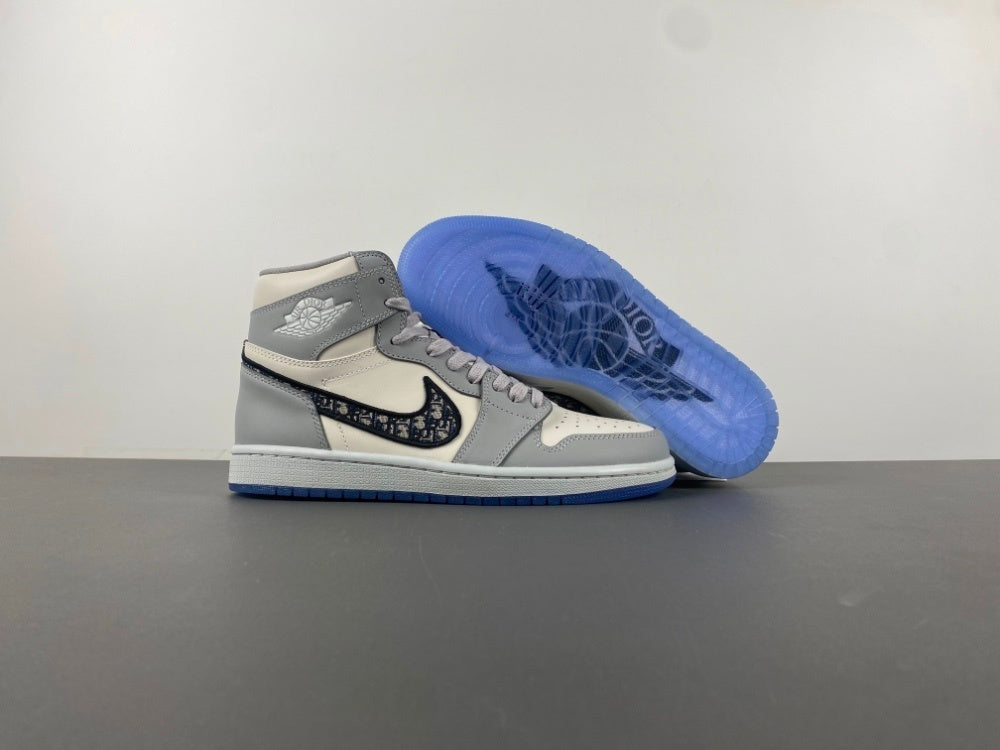 Dior x Air Jordan 1 Retro High Wolf Grey / Sail