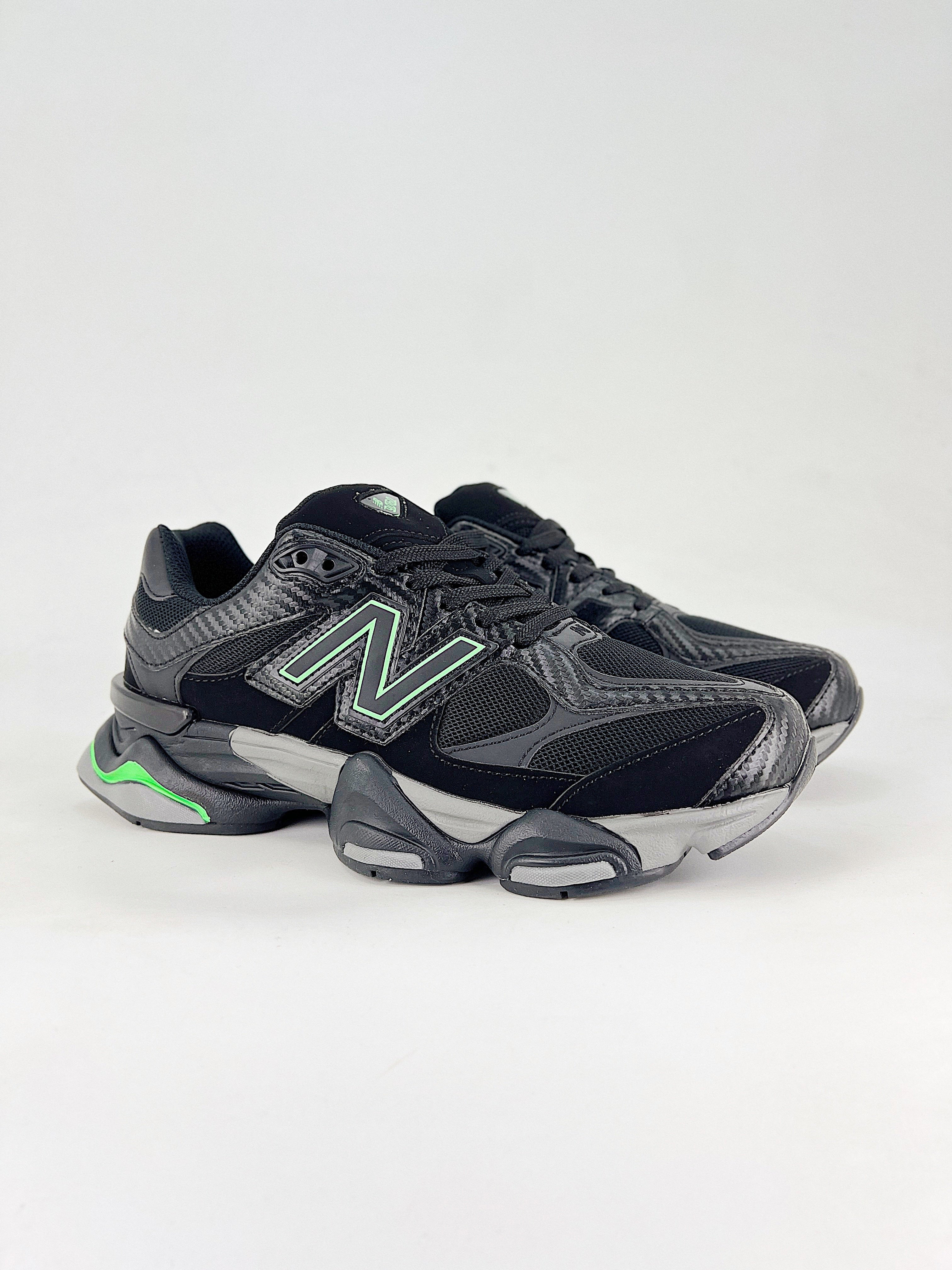 New Balance 9060 in Black Grey Green