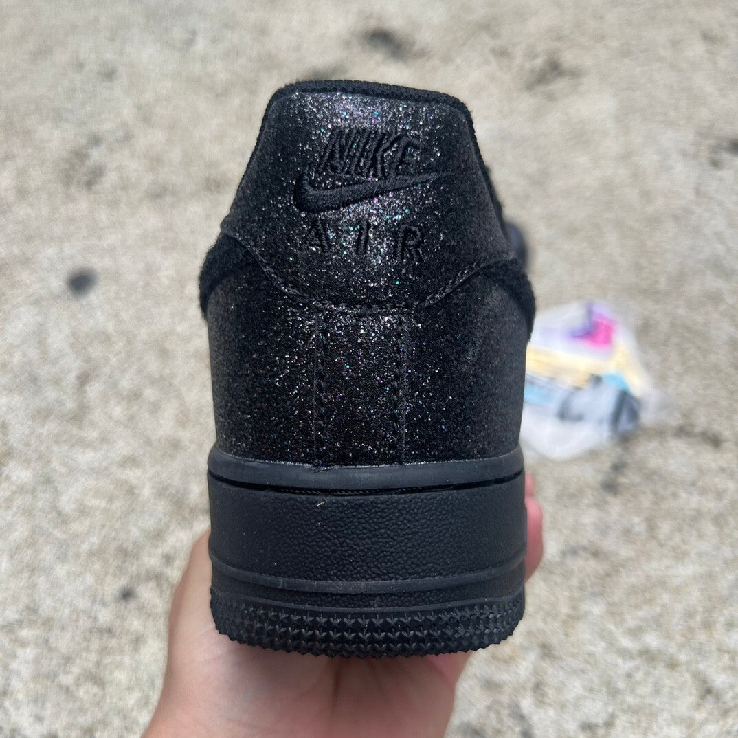 Nike Air Force 1 Low Glitter sneakers in black