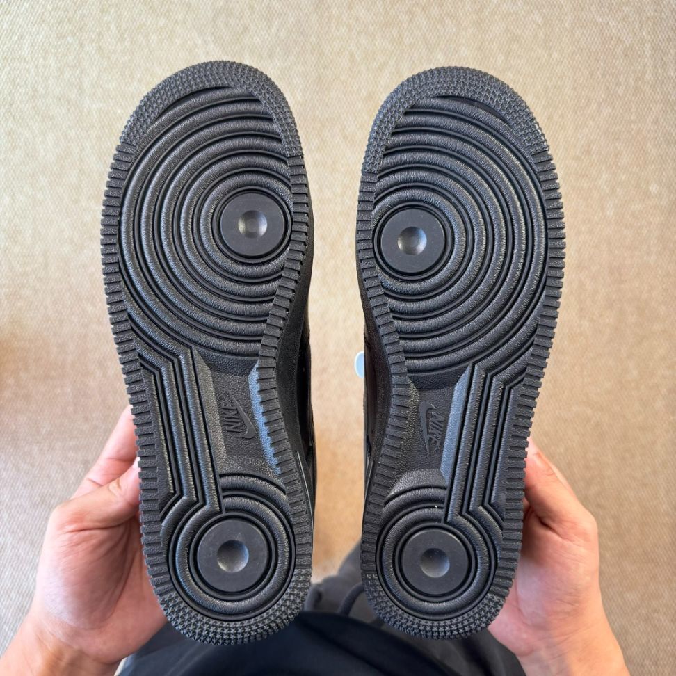 Nike Air Force 1 Low "Black Laser Orange"