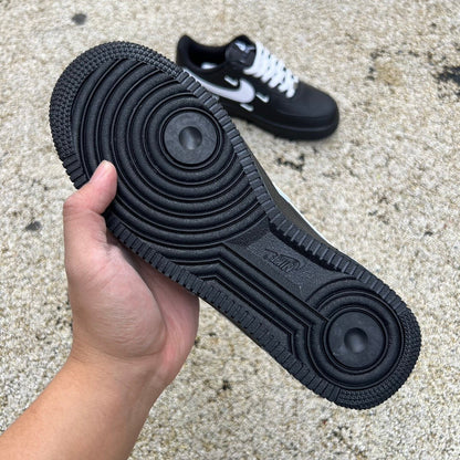 Nike Air Force 1 '07 LV8 Utility sneakers in black and white