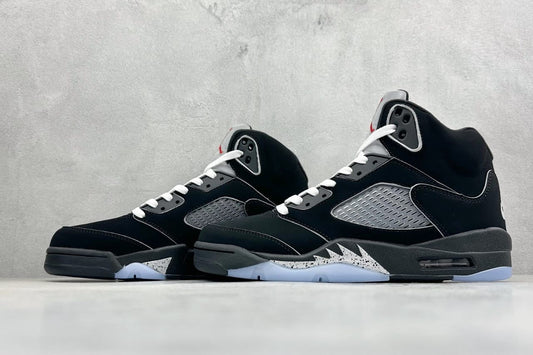 Air Jordan 5 Retro OG "Black Metallic Reimagined"